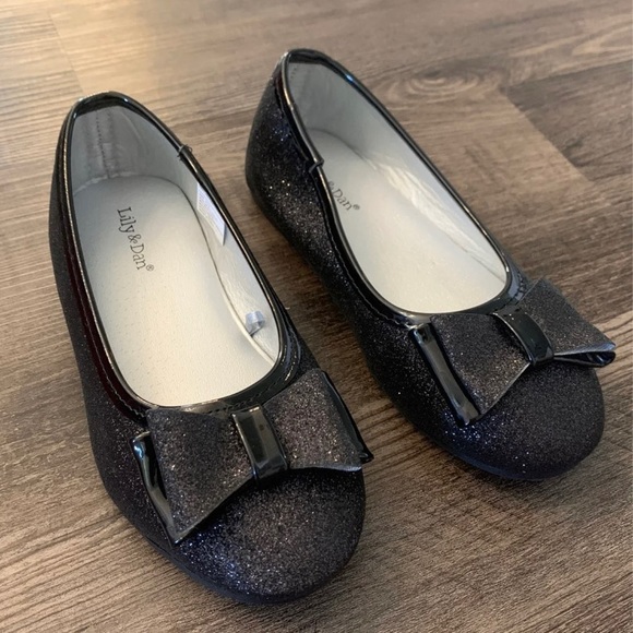 Lily and dan ballet flats 2025